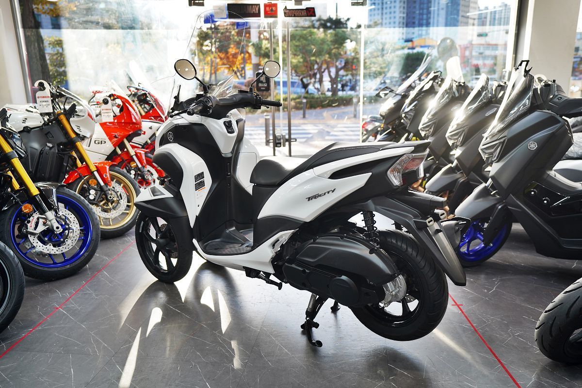 야마하 트리시티 125 S 4