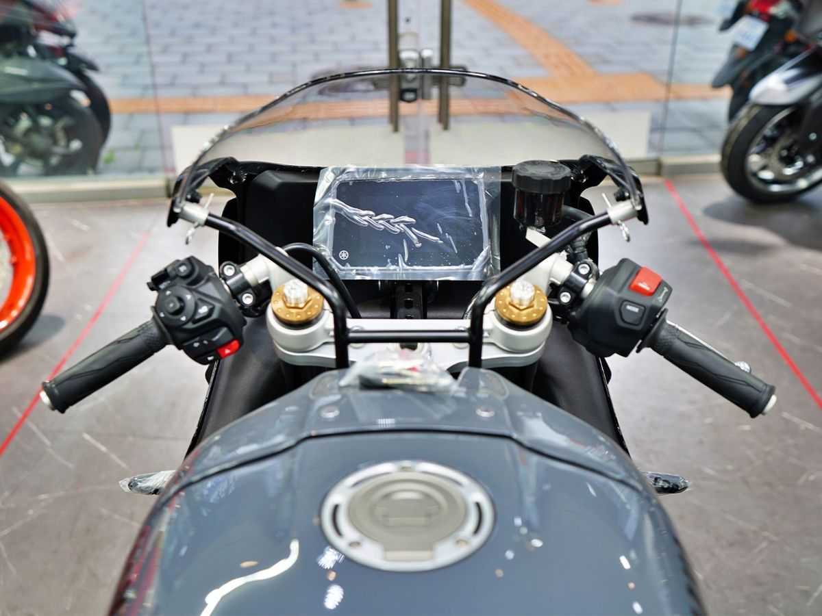 야마하 XSR 900 GP 30