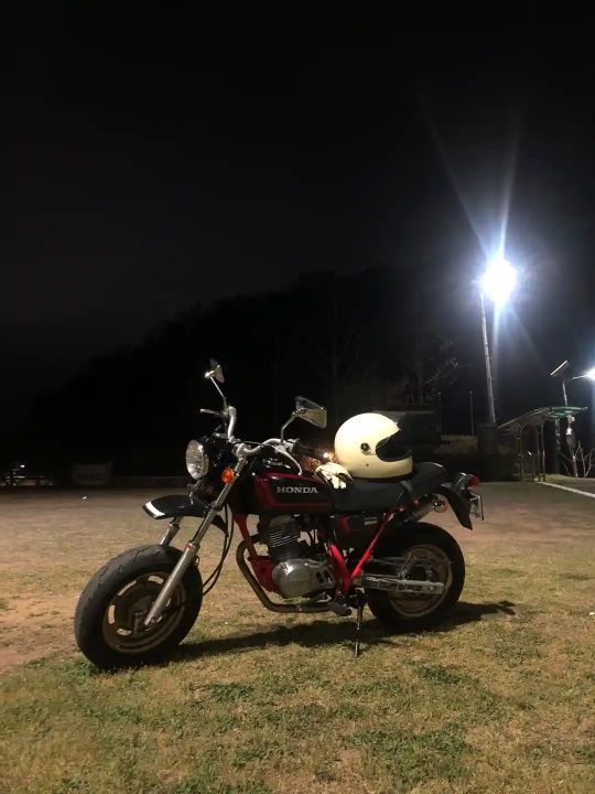 혼다 에이프 100 main