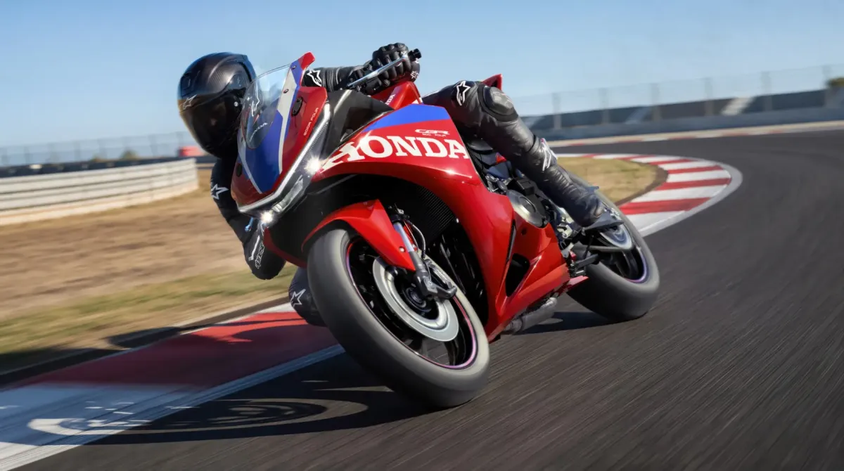 혼다, 2027년형 CBR500R Four 유럽 출시 발표 이미지