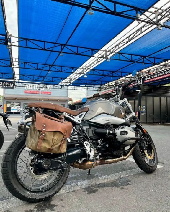BMW R nine T 스크램블러 main