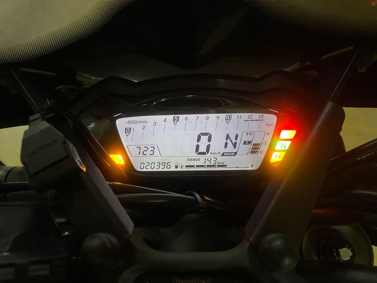 스즈키 GSX S 1000 5