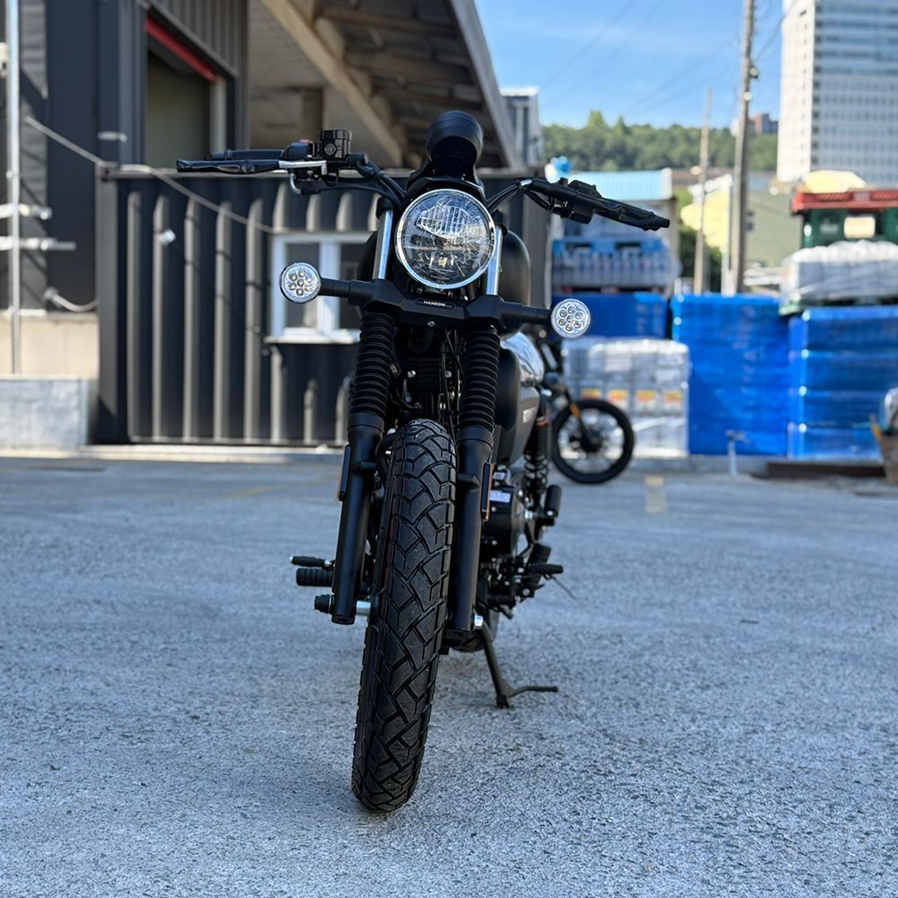 한솜모터스 베네트 125 R main