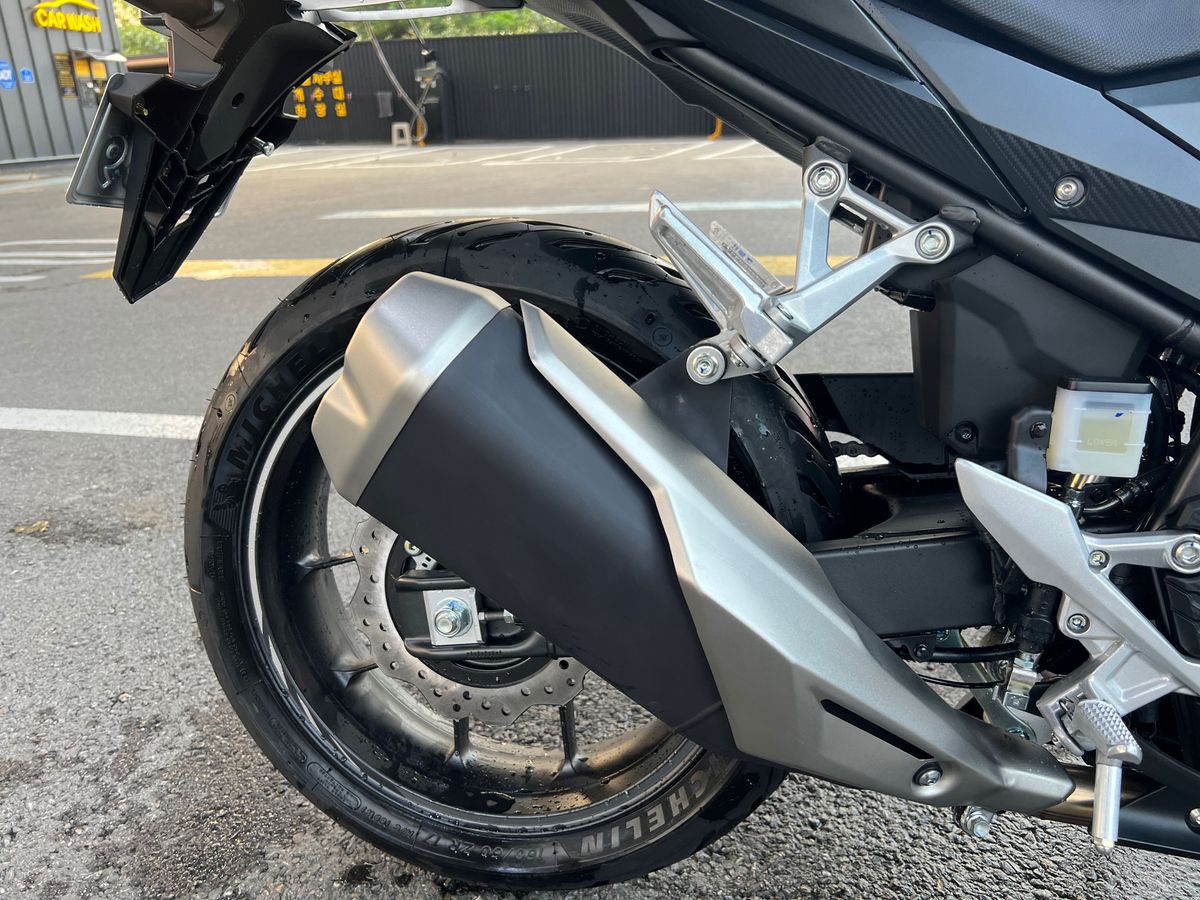혼다 CBR 500 R 8
