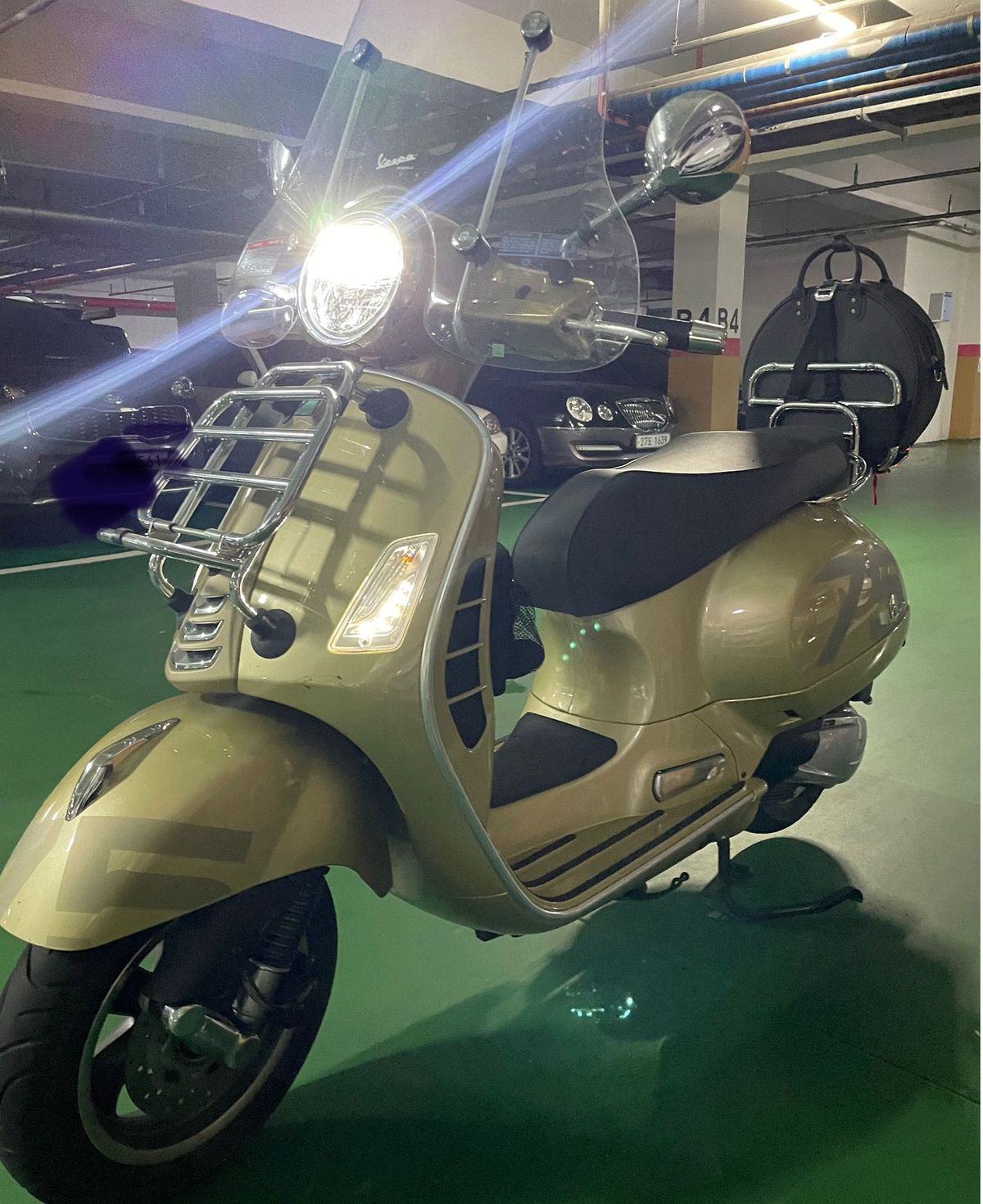 베스파 GTS 300 75주년 스페셜 에디션 7
