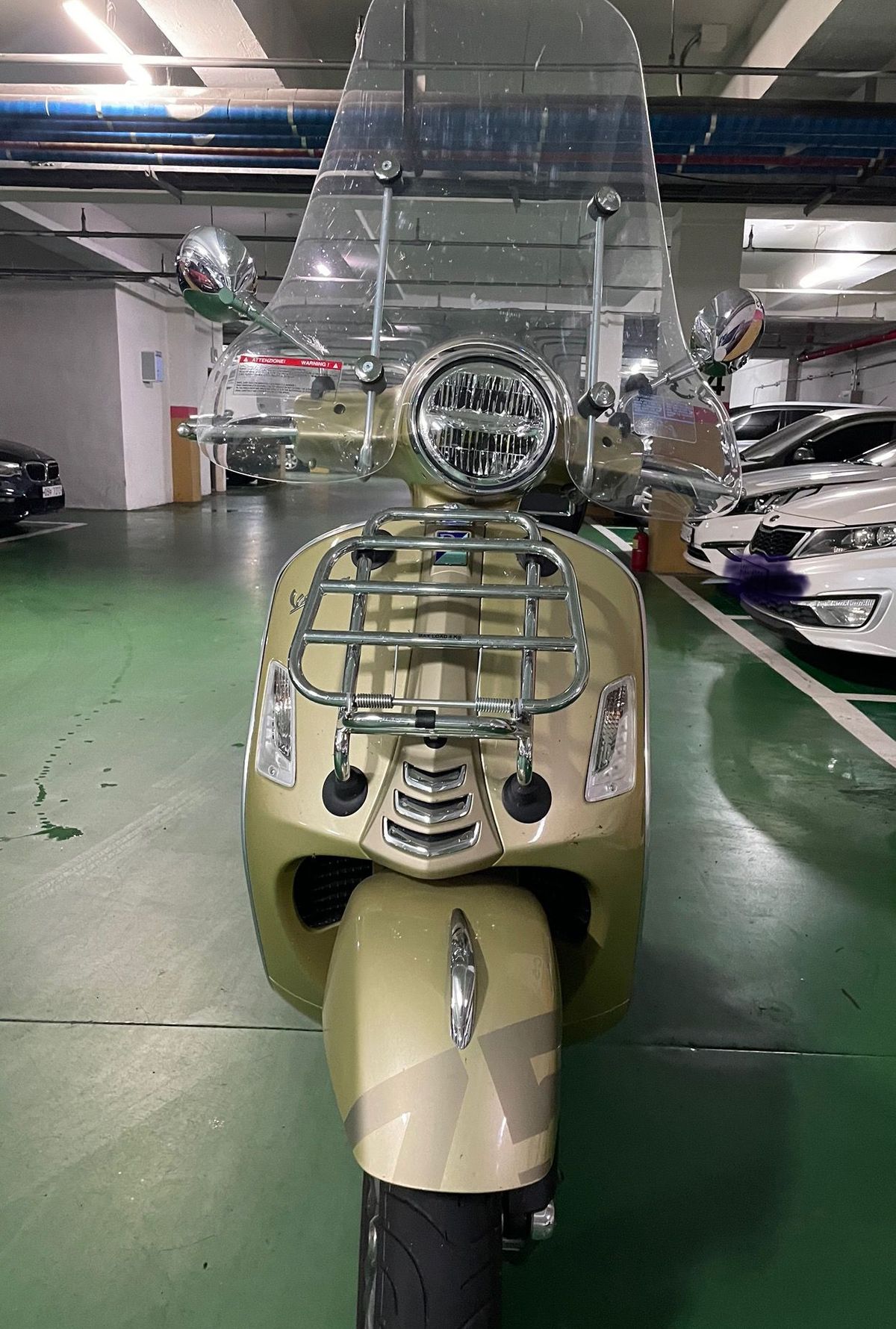 베스파 GTS 300 75주년 스페셜 에디션 more