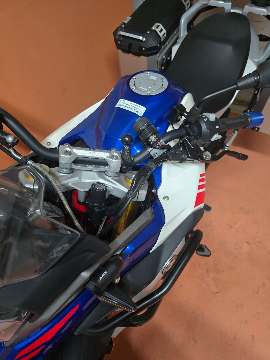BMW G 310 GS main