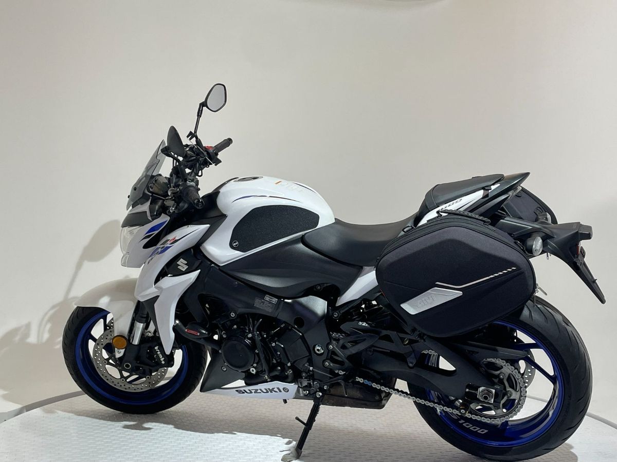 스즈키 GSX S 1000 6