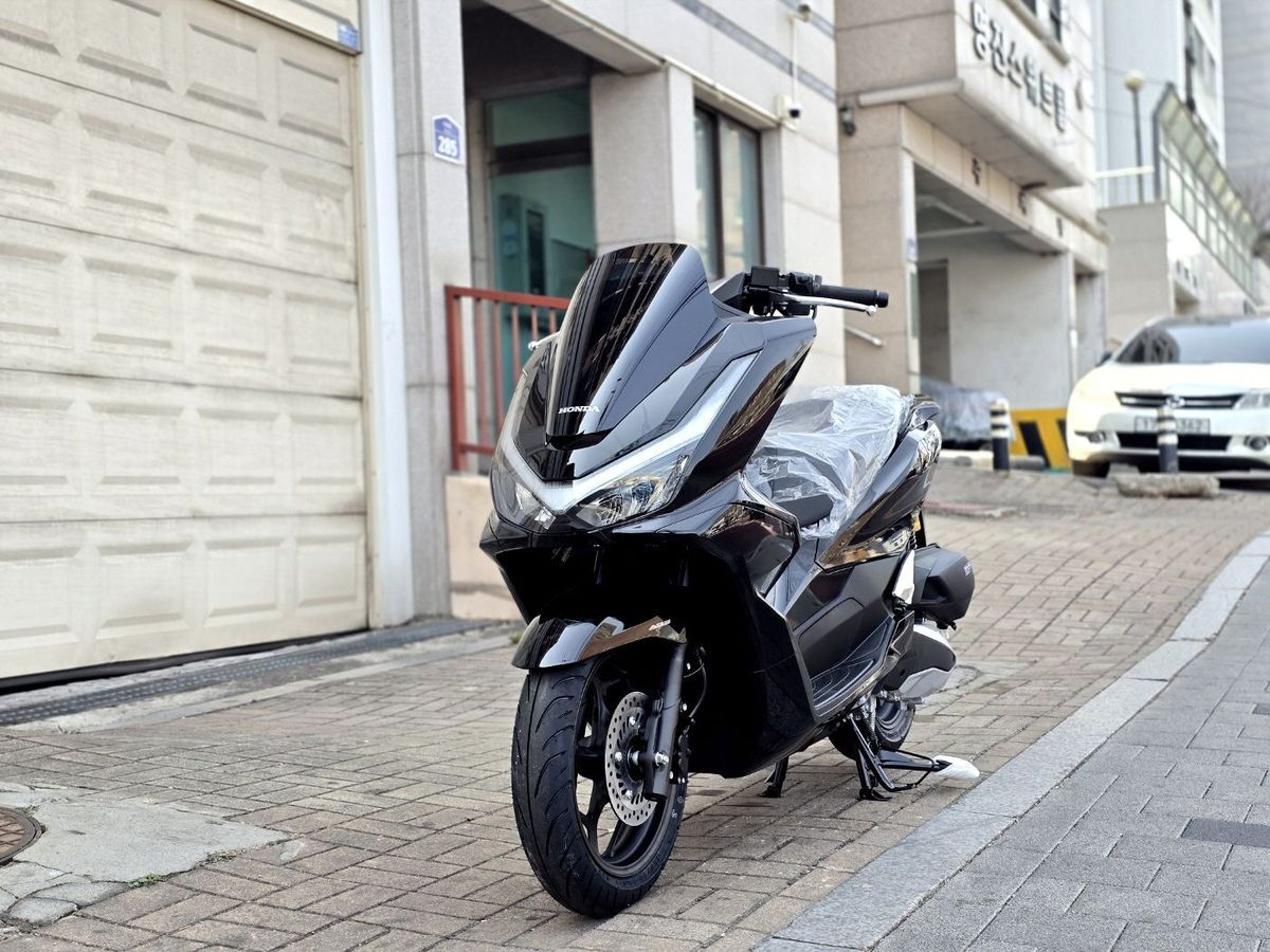 혼다 PCX 125 6