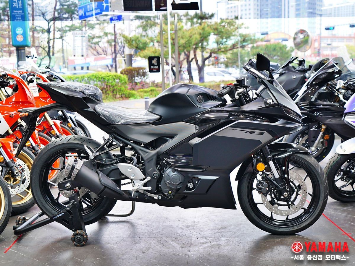 야마하 YZF R3 29