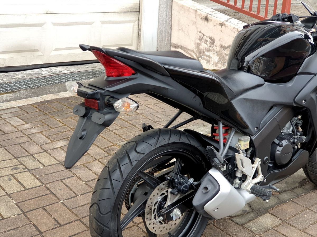 혼다 CBR 125 R 6
