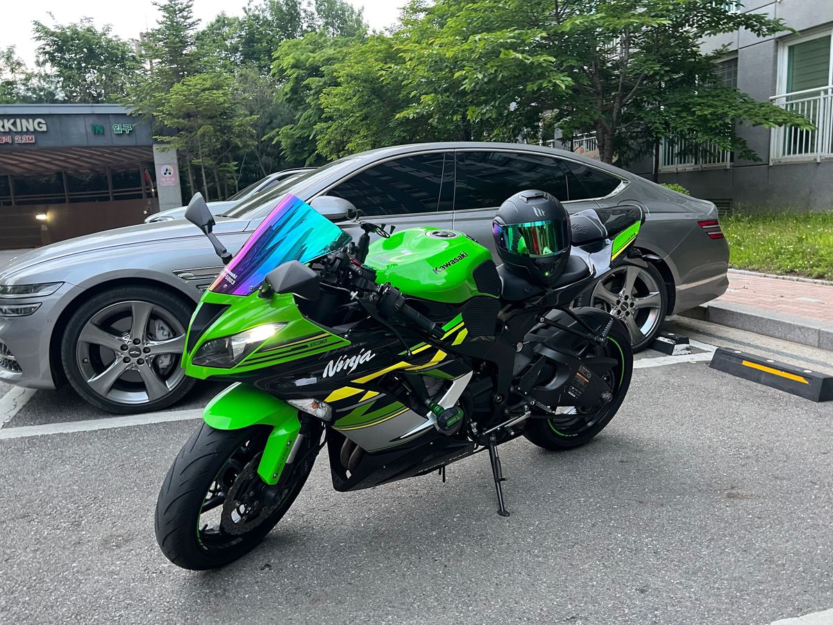 가와사키 닌자 ZX-6R thumb 2