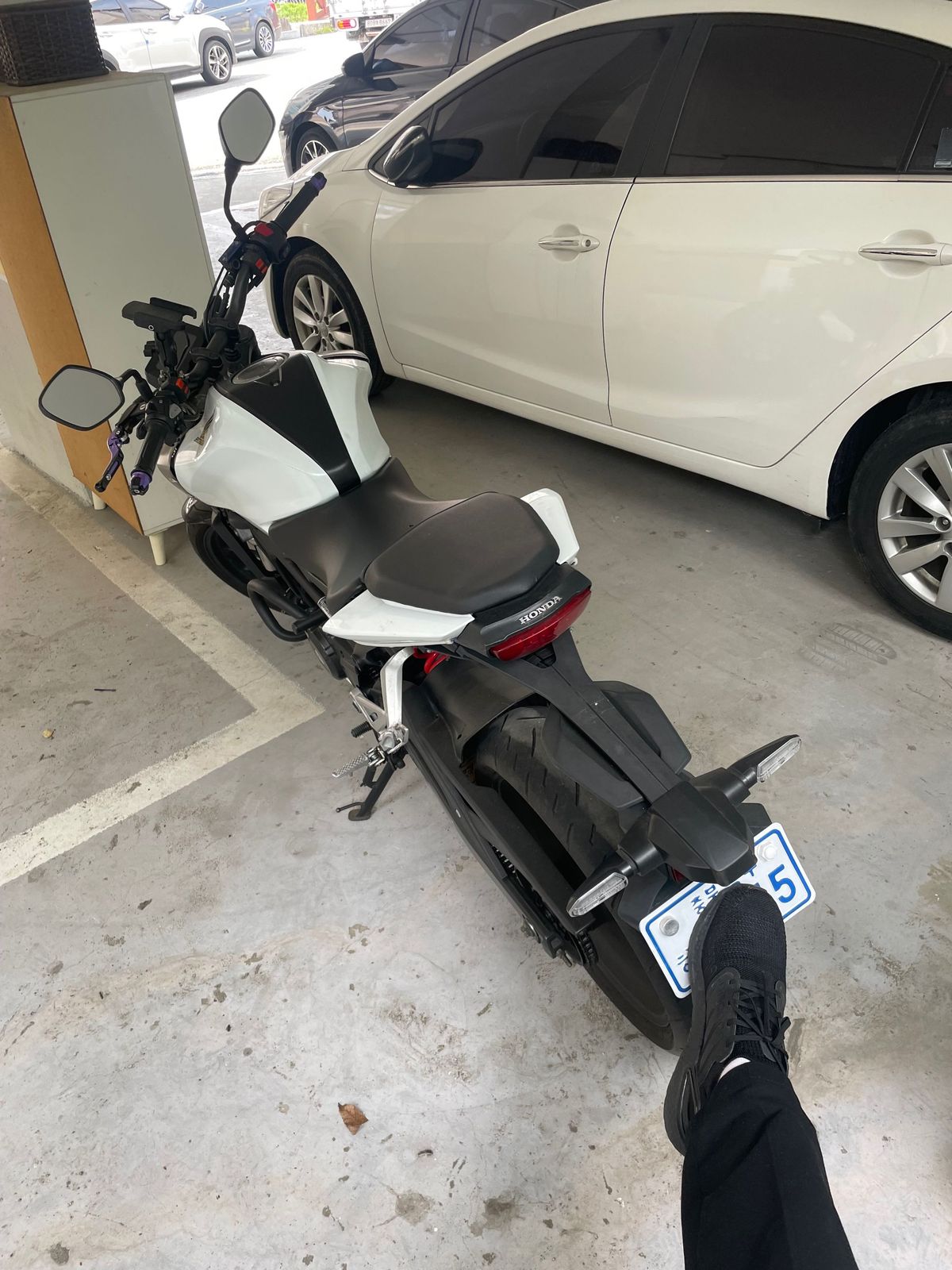 혼다 CB 125 R 4