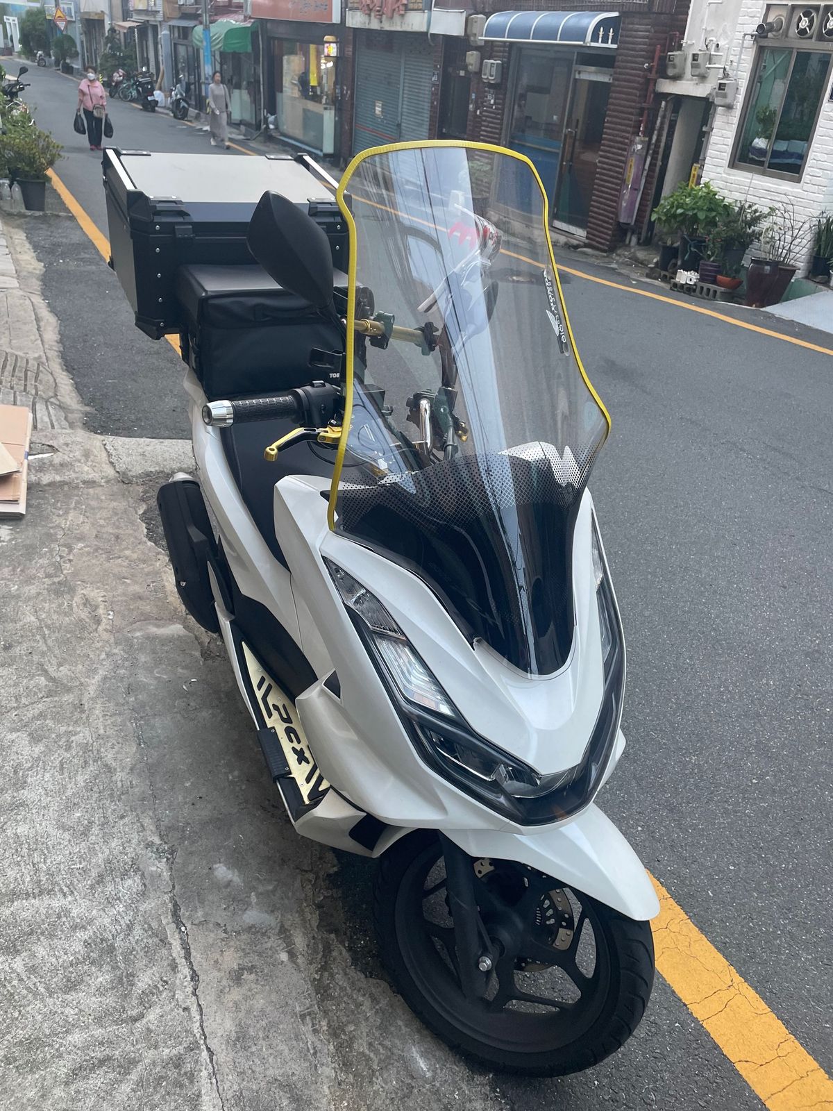 혼다 PCX 125 more
