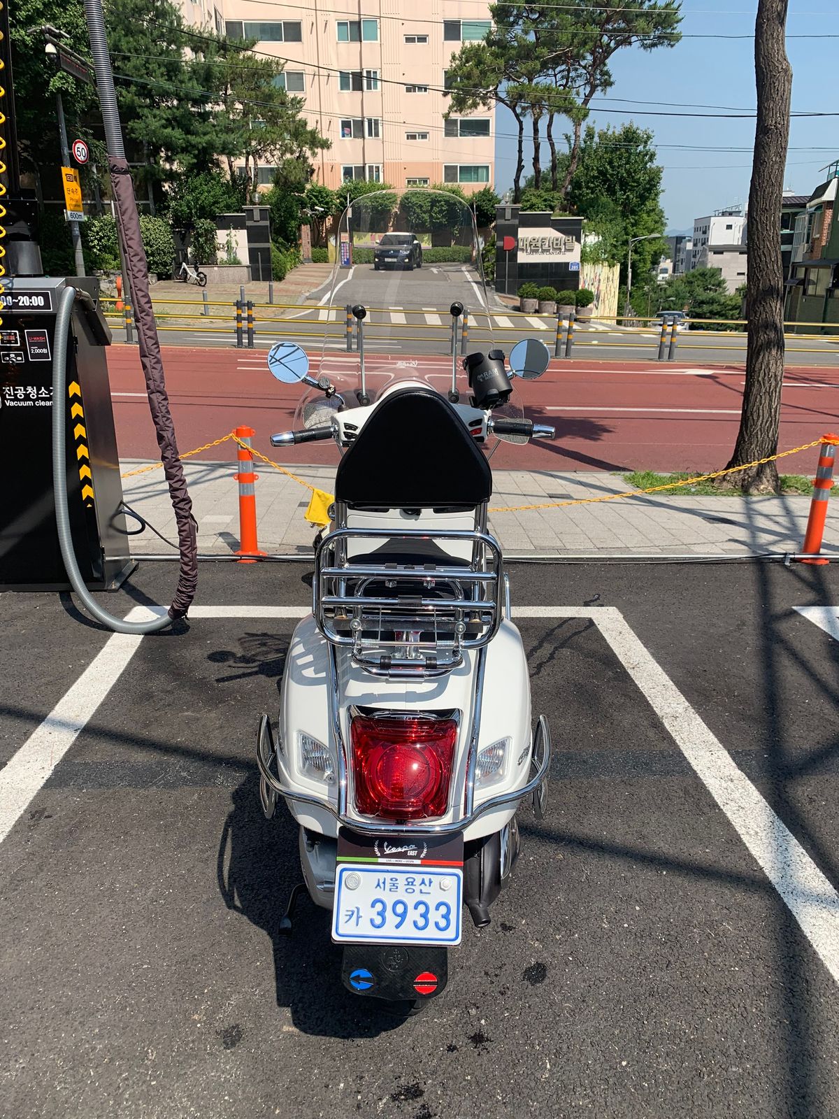 베스파 GTS 300 슈퍼스포츠 4
