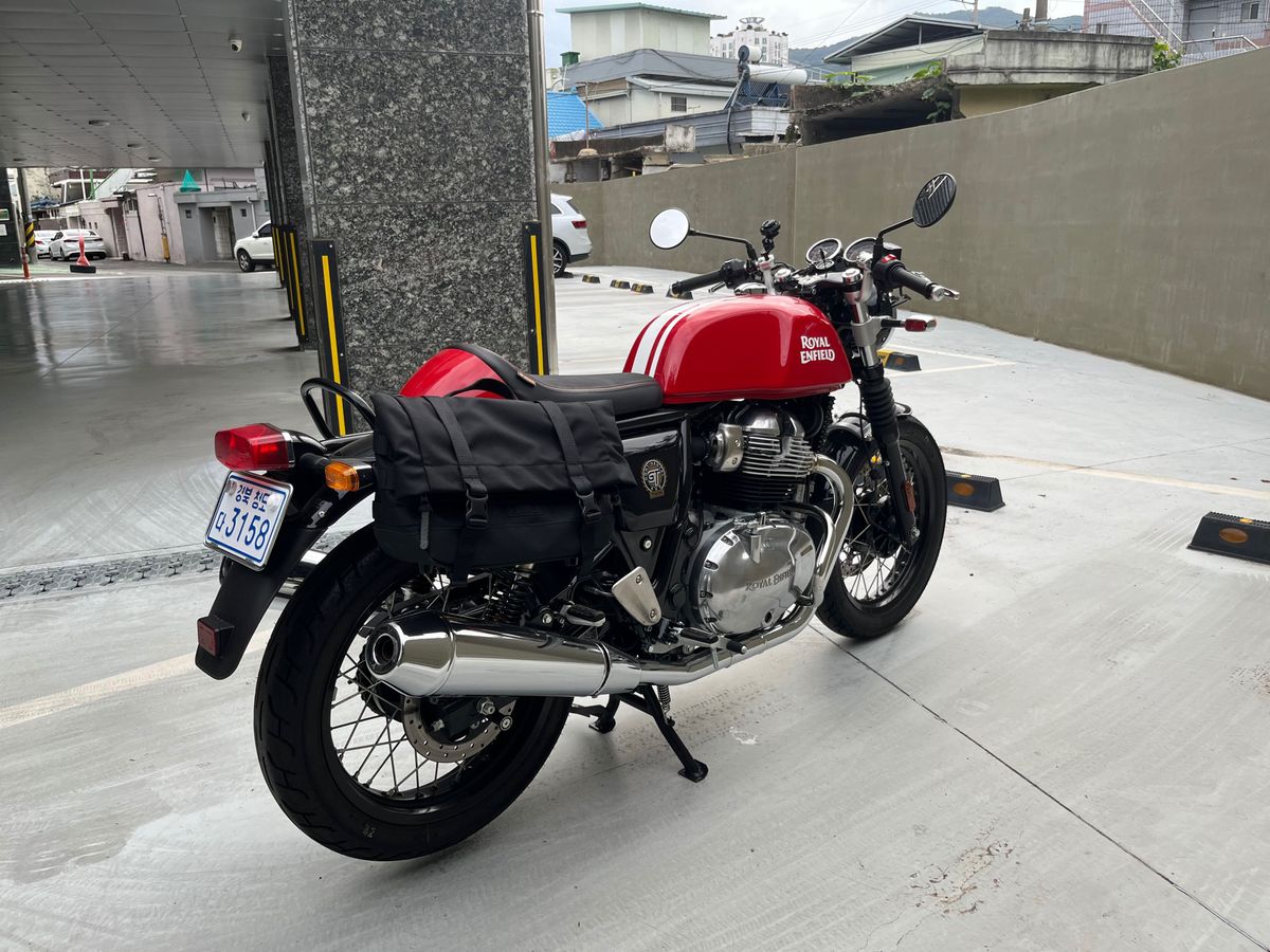 로얄엔필드 컨티넨탈 GT 650 main