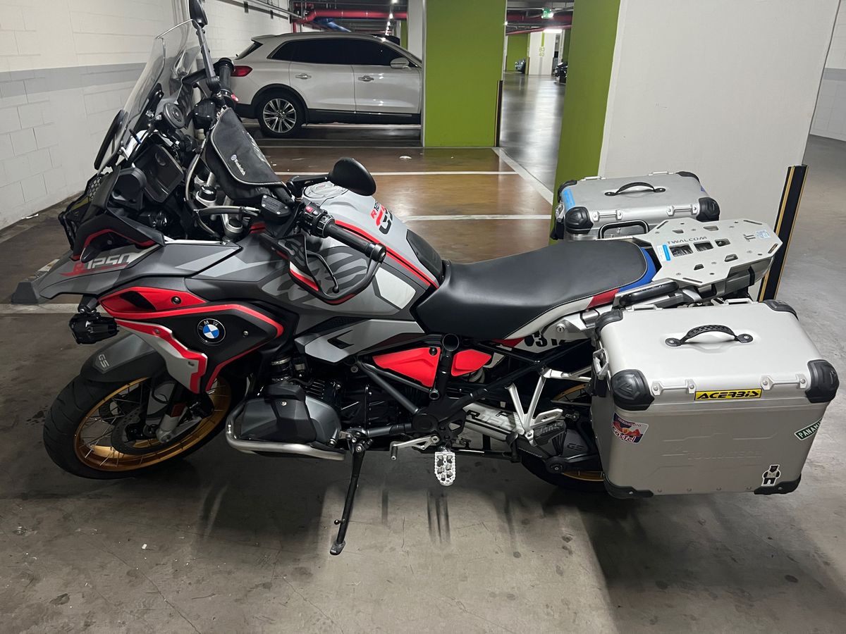 BMW R 1250 GS thumb 2