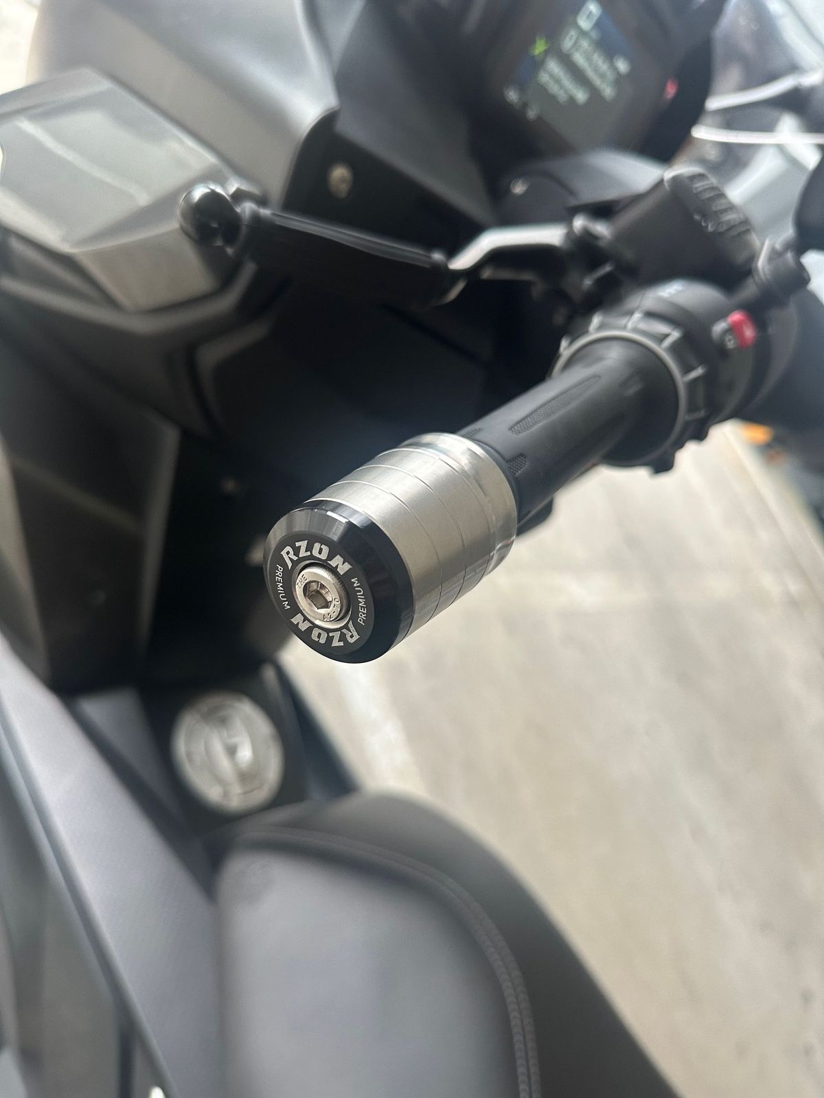 BMW C 400 GT more