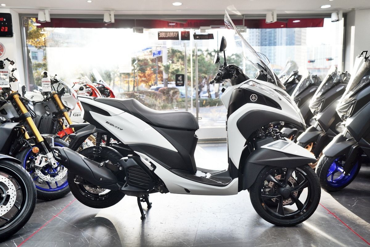 야마하 트리시티 125 S 7