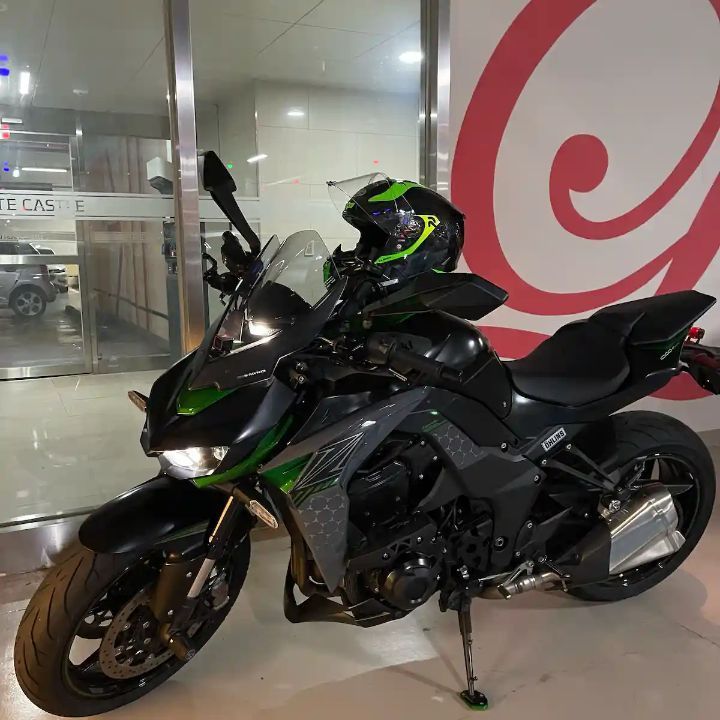 가와사키 Z 1000 R 에디션 main