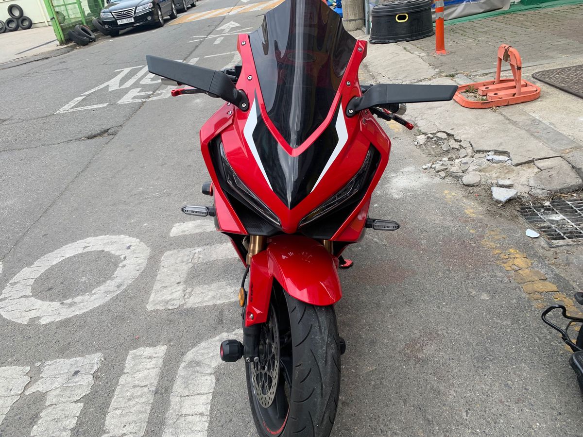 혼다 CBR 650 R MT more