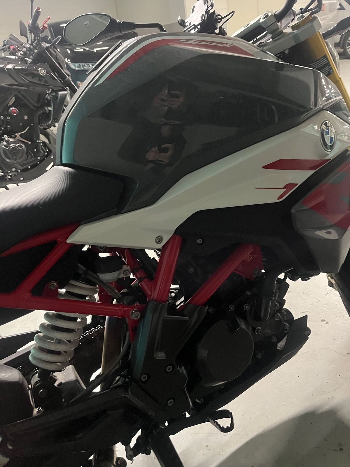 BMW G 310 R 6