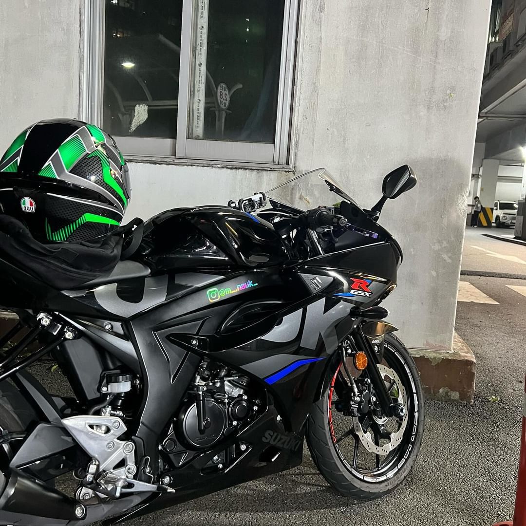 스즈키 GSX R 125 ABS 6