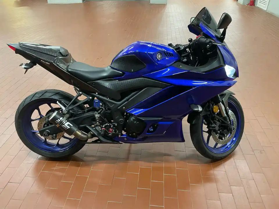 야마하 YZF R3 main