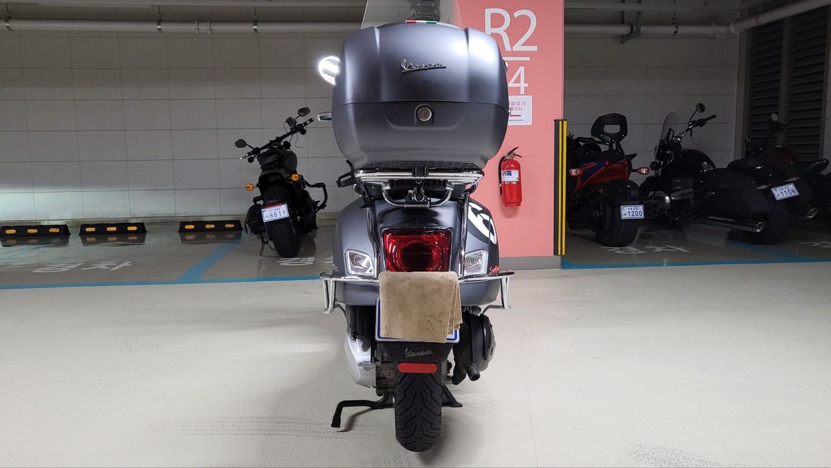 베스파 GTV 300 세이조르니 4