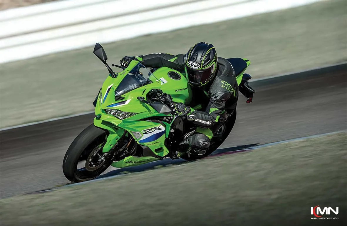 77마력 4기통 스크리머, 가와사키 2027년형 'Ninja ZX-4R' 일본 시장 상륙 이미지