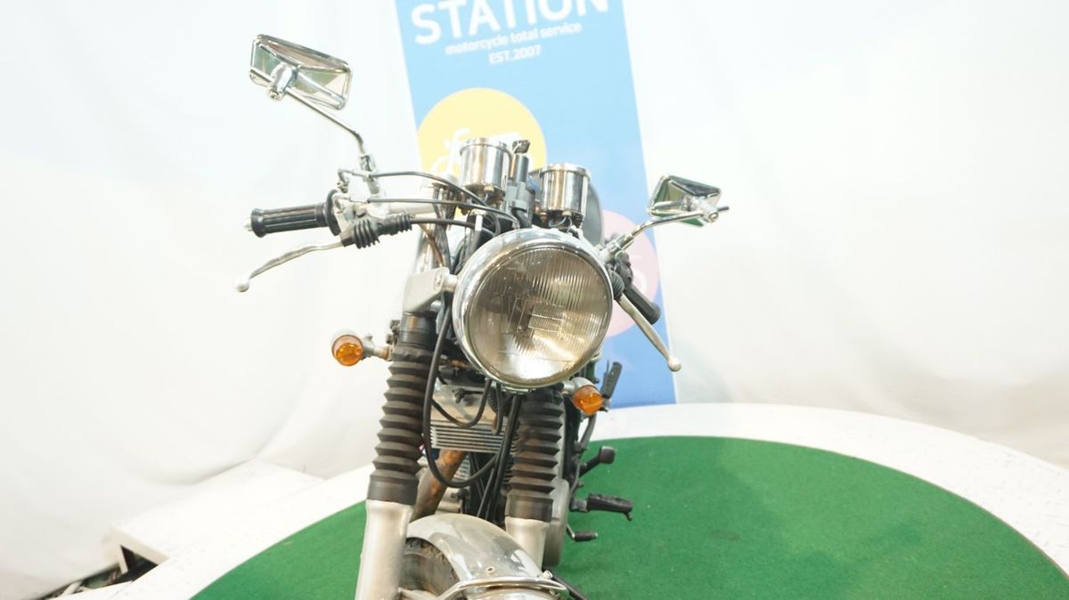 야마하 SR 400 8