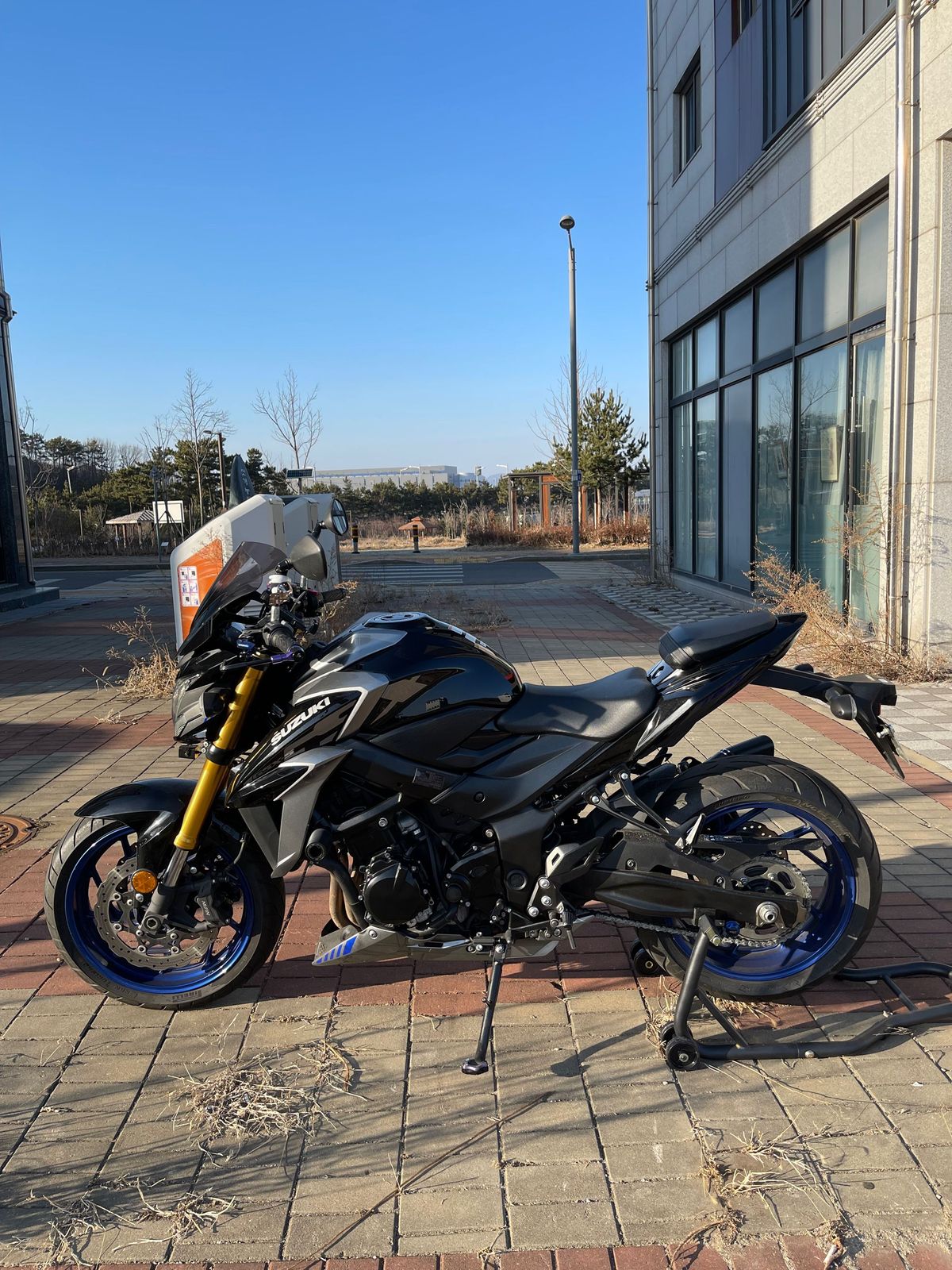 스즈키 GSX S 750 thumb 2