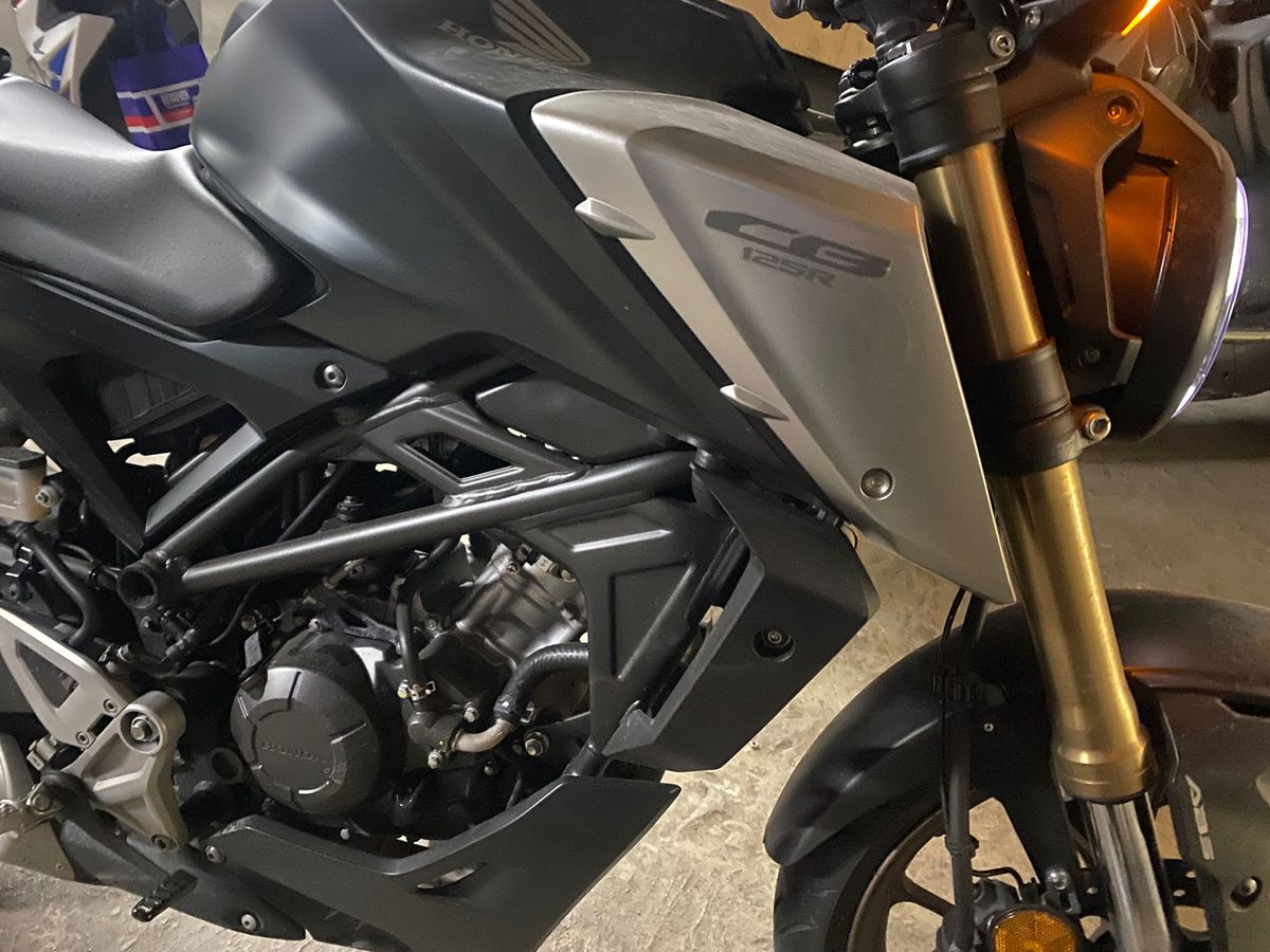 혼다 CB 125 R 7