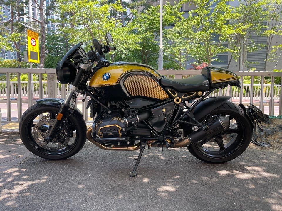 BMW R nine T 퓨어 thumb 2