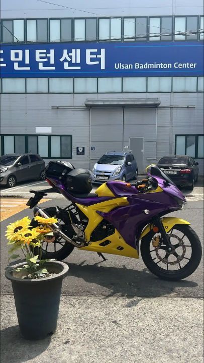 스즈키 GSX R 125 ABS main