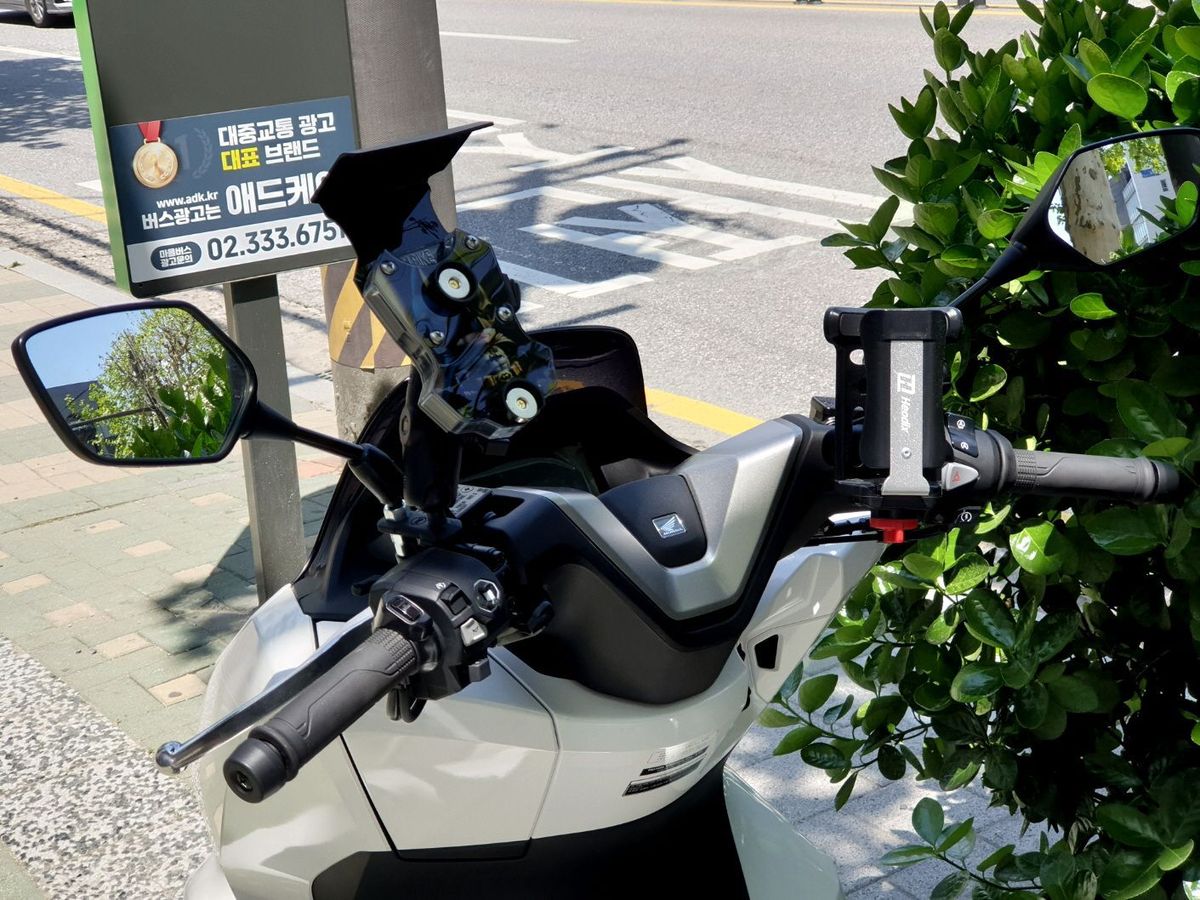 혼다 PCX 125 8