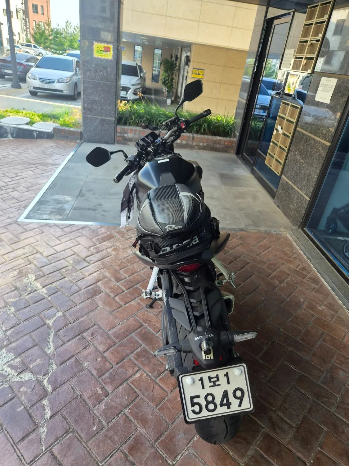 혼다 CB 650 R E-CLUTCH 4