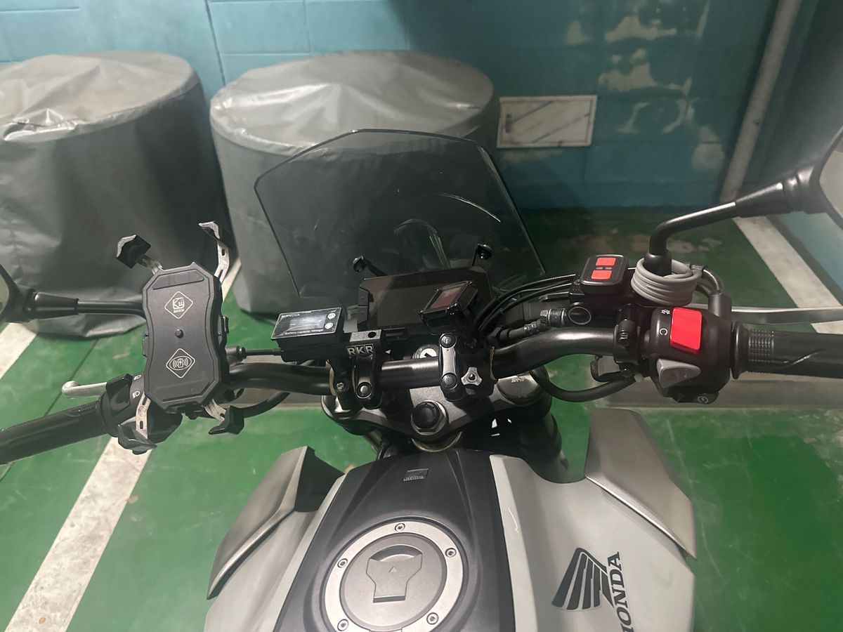 혼다 CB 125 R 11