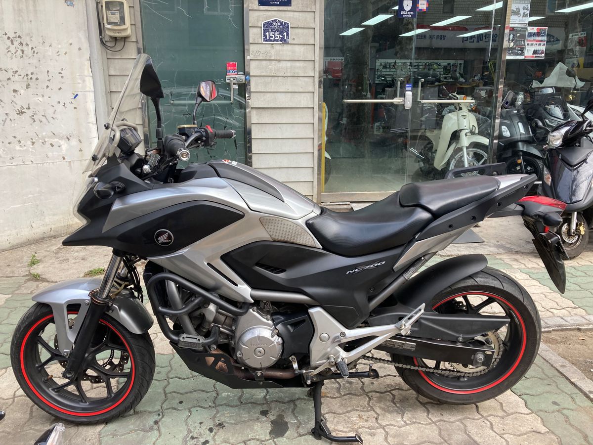 혼다 NC 700 X main