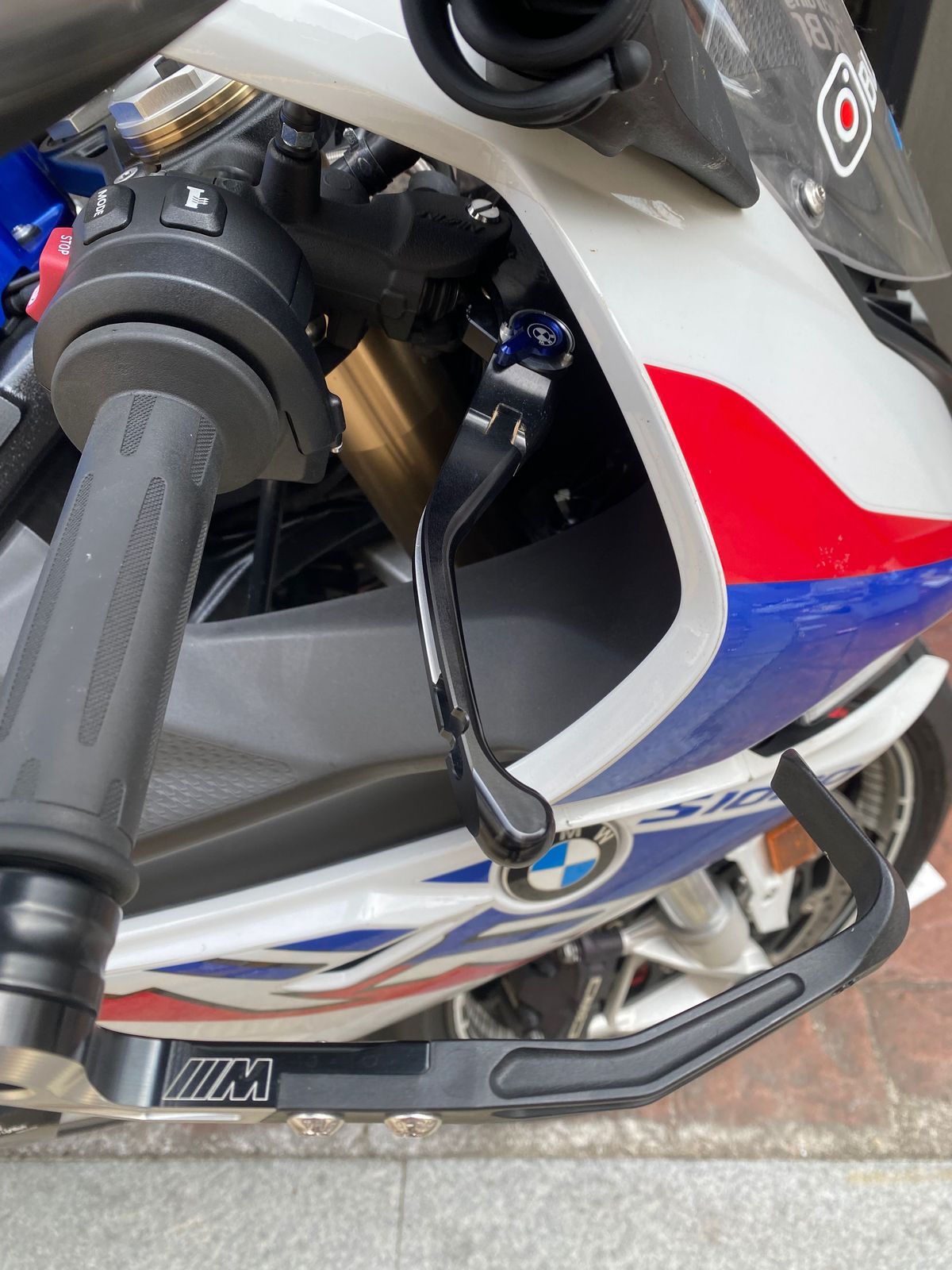 BMW S 1000 RR more