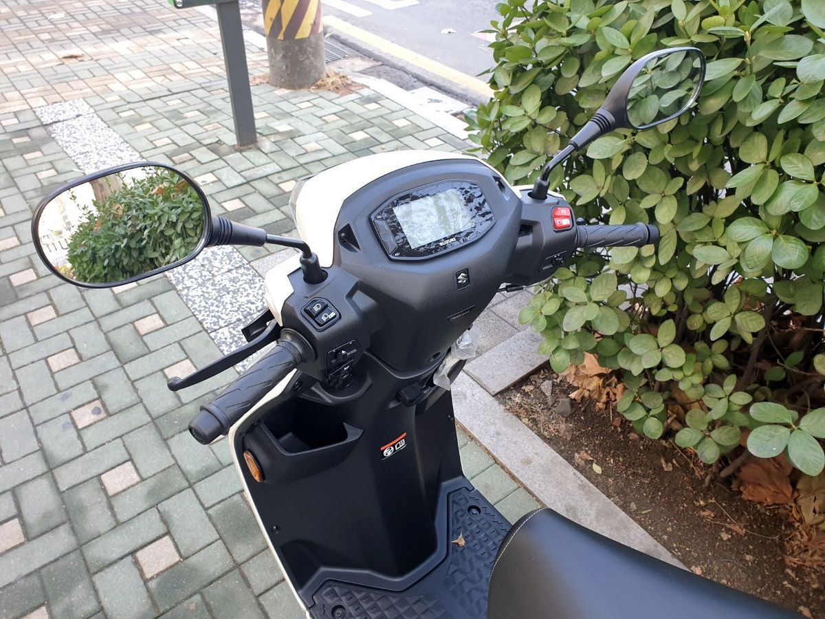 스즈키 어드레스 125 9