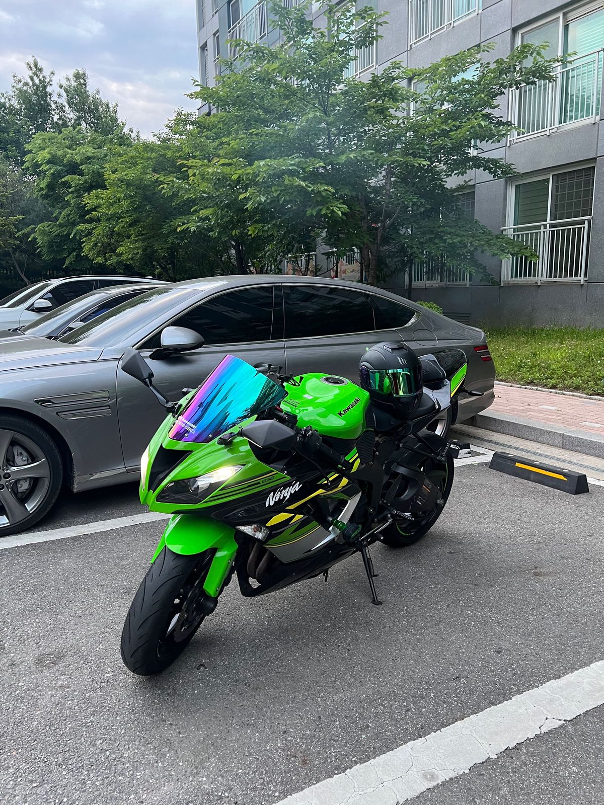가와사키 닌자 ZX-6R 8