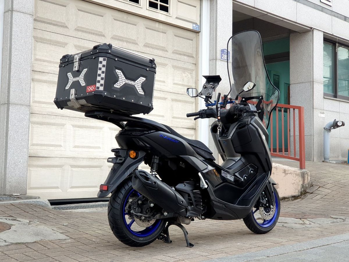 야마하 NMAX 125 9