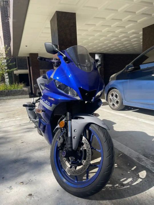 야마하 YZF R3 main