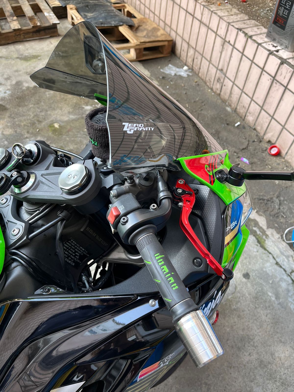 가와사키 닌자 ZX-6R more