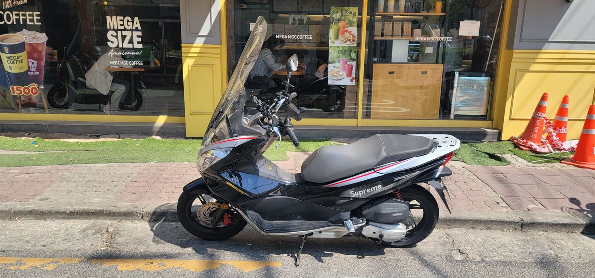 혼다 PCX 125 thumb 2