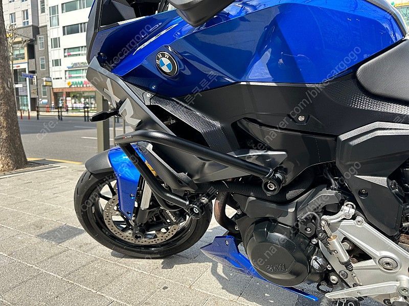 BMW F 900 XR 8