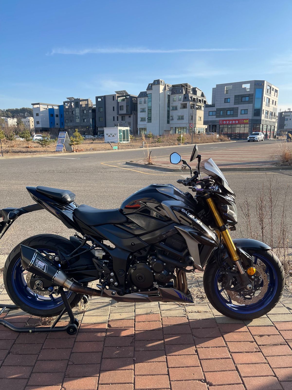 스즈키 GSX S 750 main