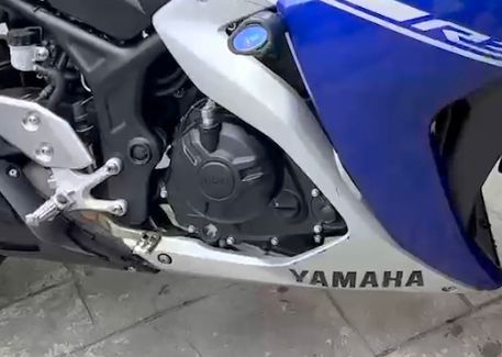야마하 YZF R3 7