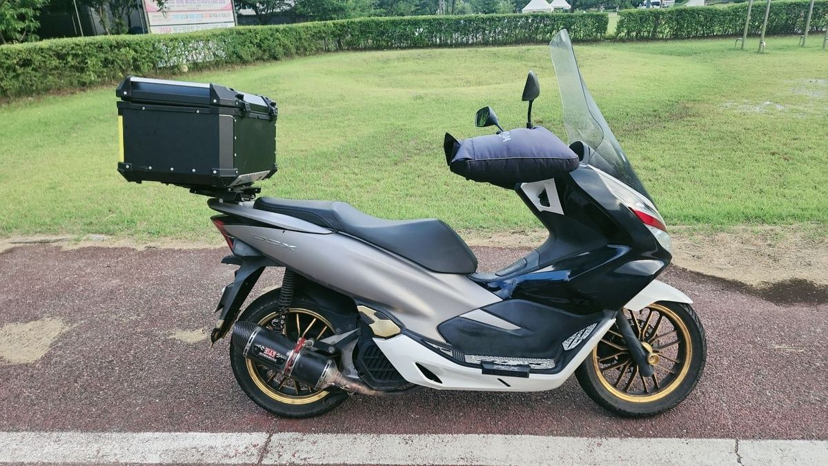 혼다 PCX 125 more